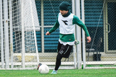 Timsah'ın Yeni Çarşı mesaisi başladı