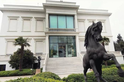 Tam 200 milyon TL: Sevilay Sabancı Atlı Köşk'teki hissesini satışa çıkardı