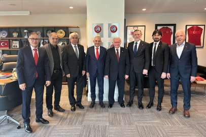 Bursaspor'dan TFF Başkanı Büyükekşi'ye ziyaret