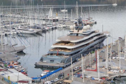 Jeff Bezos'un ultra lüks yatı 'Flying Fox' Fethiye'de