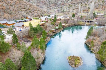 Türkiye'den ünlü ressam Bob Ross'un tablosunu andıran manzara