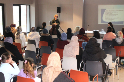 Bursa'da kadınlara menopoz dönemi bilgilendirmesi