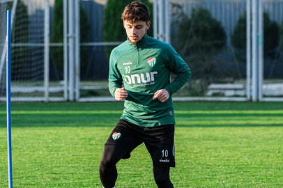 Bursaspor günü çift idmanla tamamladı