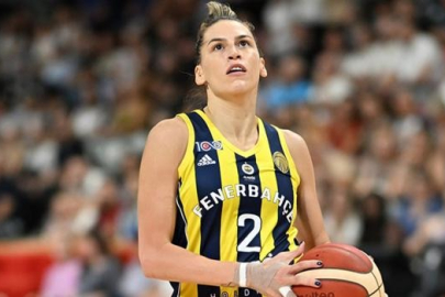 Sevgi Uzun, Türk basketbol tarihine geçti