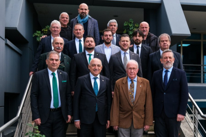 TFF Başkanı Mehmet Büyükekşi ve İbrahim Burkay'dan Bursaspor'a ziyaret