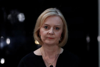 Eski İngiliz Başbakan Truss: İngiliz derin devleti önümü kesti