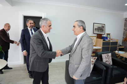 AK Parti Bursa Nilüfer Belediye Başkan Adayı Çolak'a Ataevler Cemevi'nde sıcak karşılama!