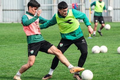 Bursaspor taktik antrenman yaptı