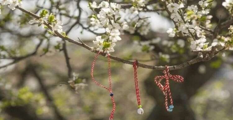 MARTENİÇKA NE ZAMAN TAKILIR?