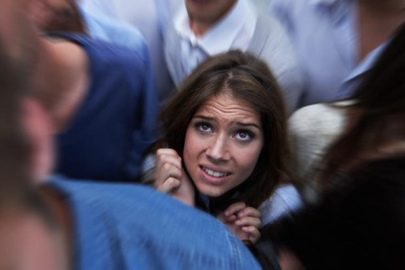 Asansör kullanırken neden gergin oluruz?