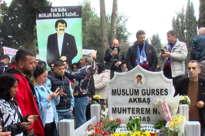 Müslüm Gürses vefatının 11. yılında mezarı başında anıldı