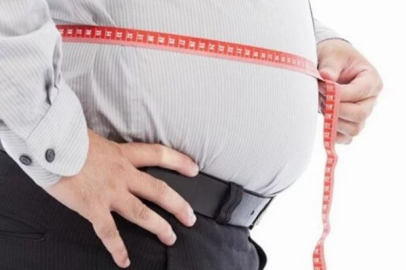 Ekran önünde yemek obezite riskini arttırıyor