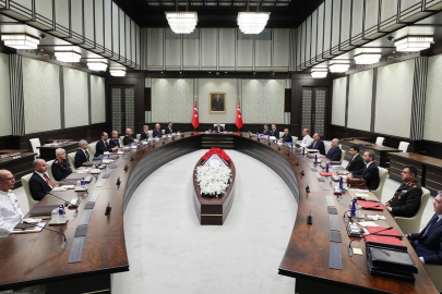 Kabine yarın toplanıyor! İşte masadaki 3 önemli konu