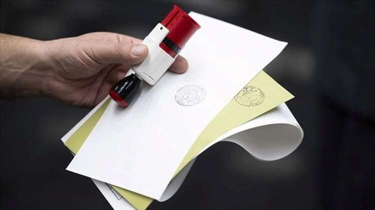 AVUKAT, GAZETECİ, NÖROBİLİM UZMANI…