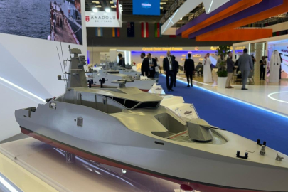 Türk savunma sanayii Katar'a 2 hücumbotu ihraç etti