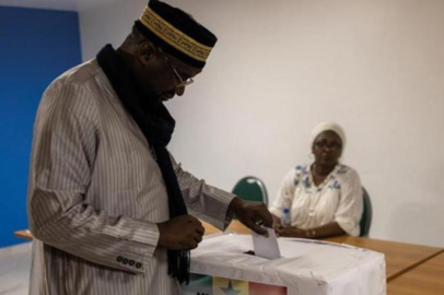 Hükümet Sözcüsü açıkladı! Senegal’de devlet başkanlığı seçimi 24 Mart’ta yapılacak