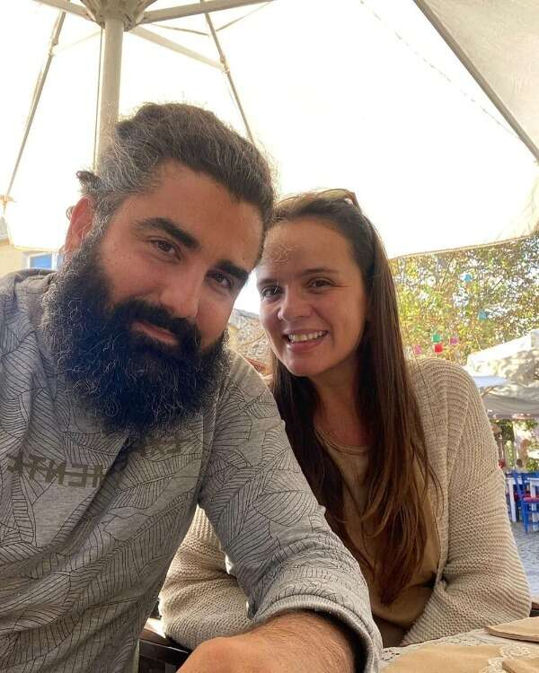 EFE DEPREM KİMDİR?