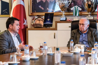 CHP Bursa Osmangazi Belediye Başkan Adayı Aydın'dan Bursaspor'a ziyaret!