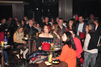 Annelerden eğlenceli 8 Mart kutlaması