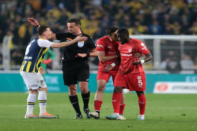Ahmet Çakar, Fenerbahçe-Pendikspor maçı hakemine sert çıktı
