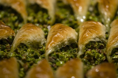 Baklavacıların Ramazan mesaisi başladı! Kilo fiyatı uçuyor...