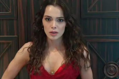 Bomba iddia! Hafsanur Sancaktutan Sadri Alışık ile aşk mı yaşıyor?