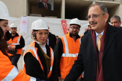 Bakan Özhaseki: Evlerimizi depreme dirençli hale getirmek zorundayız