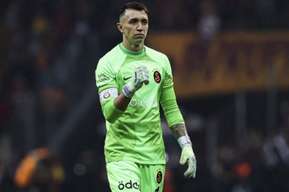 Galatasaray, Muslera ile devam etmek istiyor