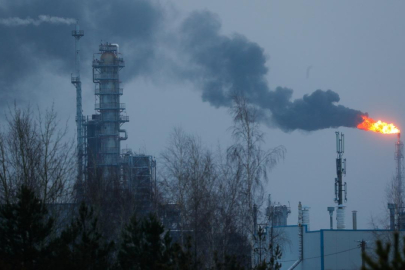 Rusya’nın güneyindeki petrol rafinerisi saldırı nedeniyle durdu