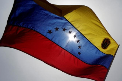 Venezuela, hava sahasını Arjantin'den gelen tüm uçaklara yasakladı