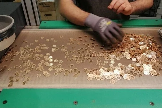 Altına talep patladı, Darphane çift vardiyaya geçti