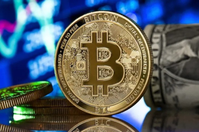 Bitcoin'de sert düşüş: Yüzde 4,6 geriledi
