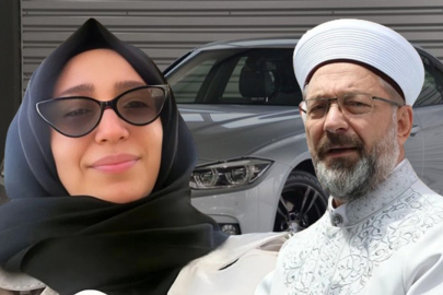 Diyanet İşleri Başkanı Ali Erbaş’ın kızı aracının anahtarına şiir yazdı