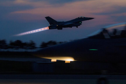 Güney Kore ABD ile ortak hava tatbikatı düzenledi