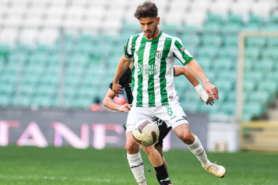 Aman dikkat! Bursaspor'da 6 isim sınırda...