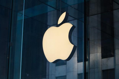 Apple dava açan hissedarlarına 490 milyon dolar ödeyecek