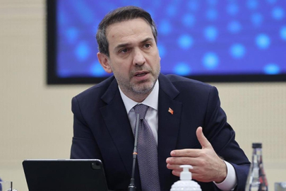 Bakan Bayraktar: Yenilenebilirde çok büyük hedef koyduk önümüze