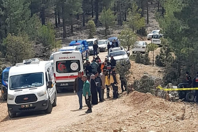 Mersin'de tarım aracı devrildi: 1 ölü
