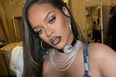 Rihanna çatı katı dairesini satışa çıkardı