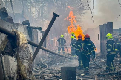 Rusya'dan Odesa'ya füze saldırısı: Çok sayıda ölü var
