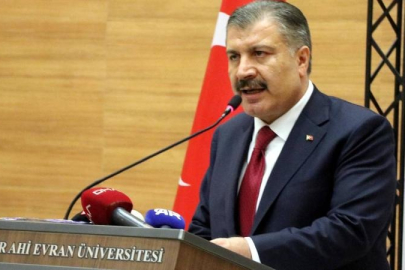 Bakan Koca'dan gençlere "alanınızın en iyisi olun" tavsiyesi