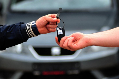 İkinci el çevrim içi oto pazarında satışlar şubatta yüzde 35 arttı