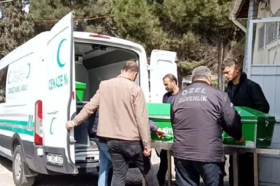 Kan donduran olay! İki kardeş babalarını bıçaklayarak katletti