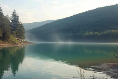 Kendi evini yapmak isteyen Bursalılar dikkat: Gölet manzaralı arsa satılacak! İşte fiyatları...