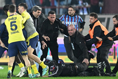 Eren Elmalı Fenerbahçeli meslektaşlarını böyle korumaya çalıştı