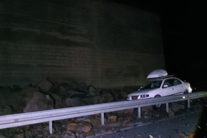 Bitlis’te yağış heyelana neden oldu