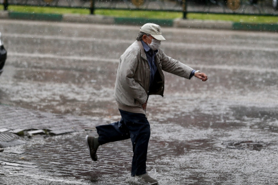 Meteoroloji’den Bursa için sıcaklık ve yağış açıklaması: Hafta sonuna kadar… (19 Mart 2024 Bursa’da hava durumu nasıl?)
