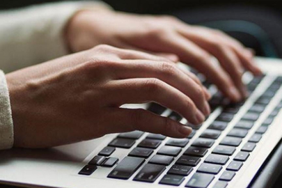 Sosyal medya platformlarına "aşırılık yanlısı" içerik raporu talebi