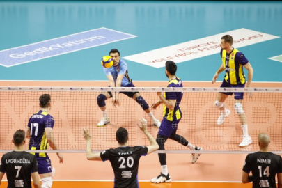 Fenerbahçe Parolapara, Halkbank'ın serisini bitirdi