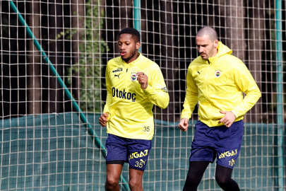 Fenerbahçe günü çift antrenmanla bitirdi